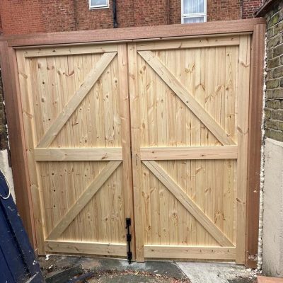 Bespoke Timber Gates London | Handmade Wooden Gates by 4Seasons Joinery
